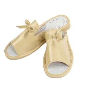 Ladies' Slippers - Beige slippers with bow