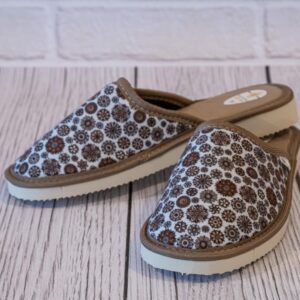 Ladies' slippers - Built-up floral slippers