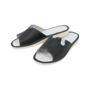 Kapcie-Damskie-Elegante-–-Klasyczne-Czarne-Pantofle