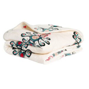 Koc polarowy 200x160 cm ecru z kolorowymi parzenicami góralskimi Tatry