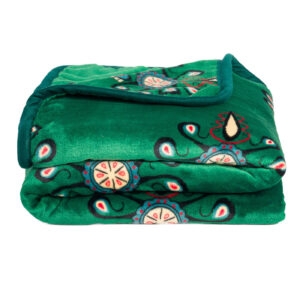 Zielony koc polarowy 200x160 z kolorowymi parzenicami góralskimi Tatry edelweis